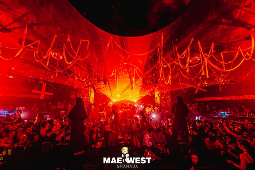 Halloween en Mae West Granada